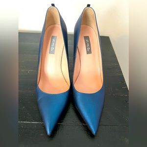 SJP by Sarah Jessica Parker Blue Leather 4” Pumps. IT Size 39, US 9